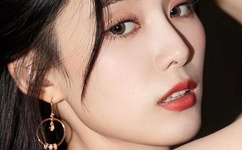 仙踪林19岁大陆女RAPPER